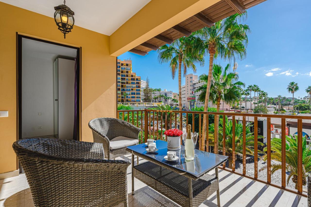 Amazing 3 Bedroom Apartment On The First Line Of The Best Las Americas Beach, Air Conditioner And Terrace Ocean View Playa de las Americas  Esterno foto