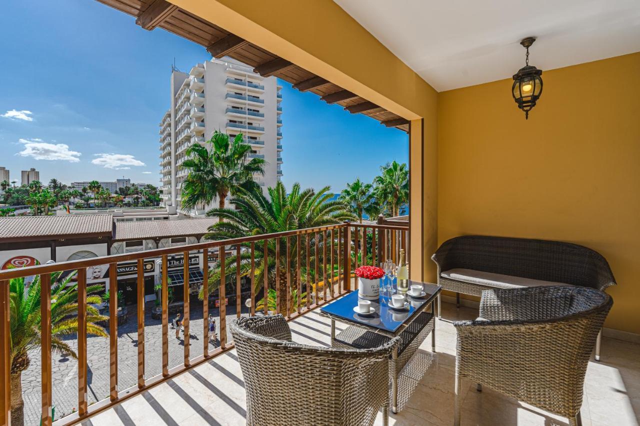 Amazing 3 Bedroom Apartment On The First Line Of The Best Las Americas Beach, Air Conditioner And Terrace Ocean View Playa de las Americas  Esterno foto