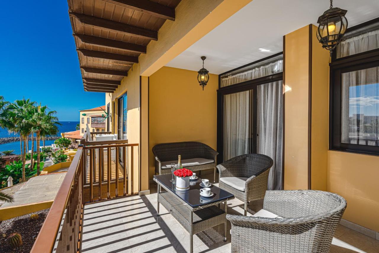 Amazing 3 Bedroom Apartment On The First Line Of The Best Las Americas Beach, Air Conditioner And Terrace Ocean View Playa de las Americas  Esterno foto